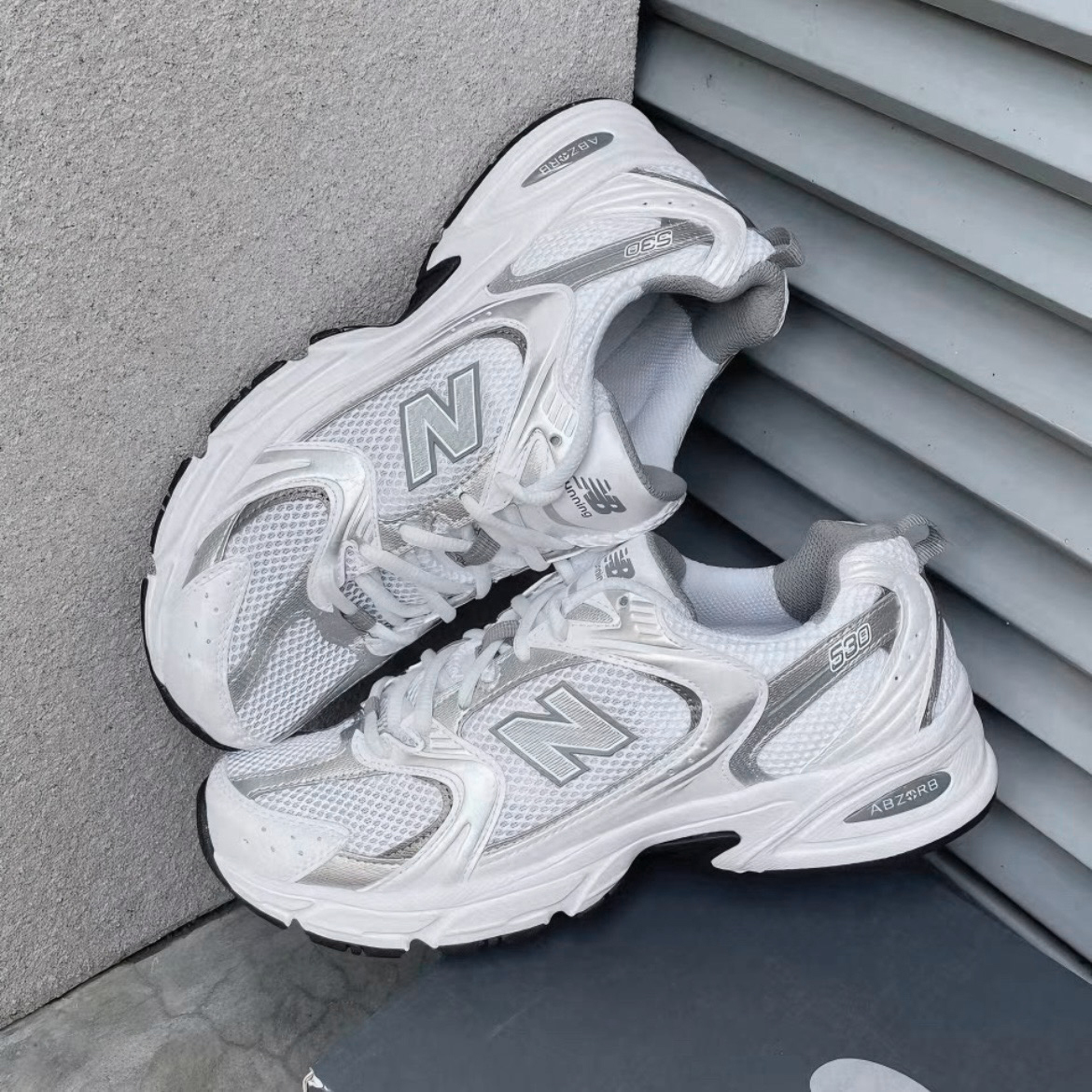 New Balance 530 Y2K銀白 MR530AD