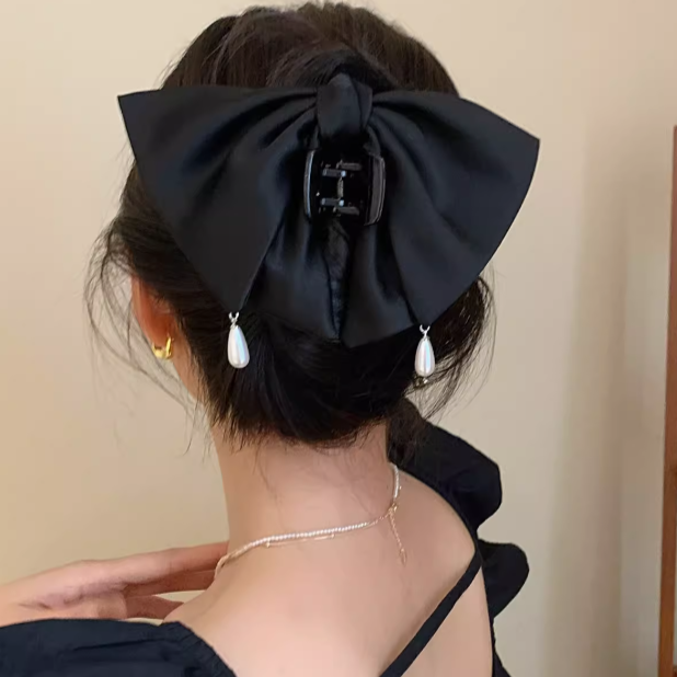 Runaway Princess Satin Pearl Large Ribbon Hair Claw