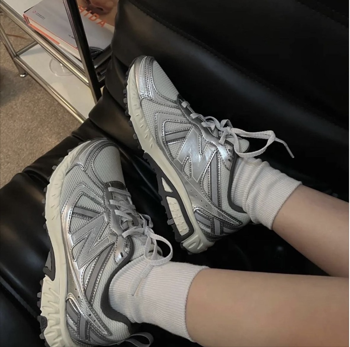New Balance NB 410 白銀色奶油底 Y2K 復古 慢跑鞋 老爹鞋 MT410KM5/預購