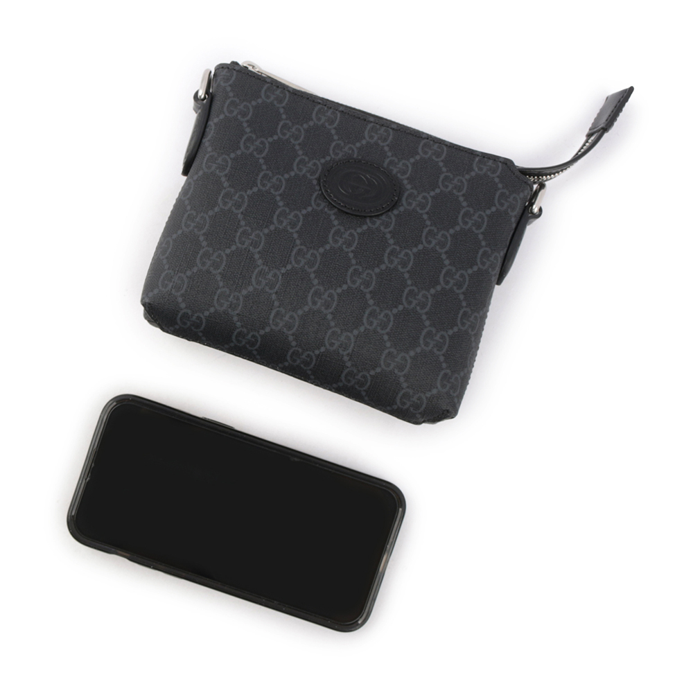 【GUCCI】Interlocking G 標誌附手提把迷你郵差包(黑灰色) 723306 92THN 1000