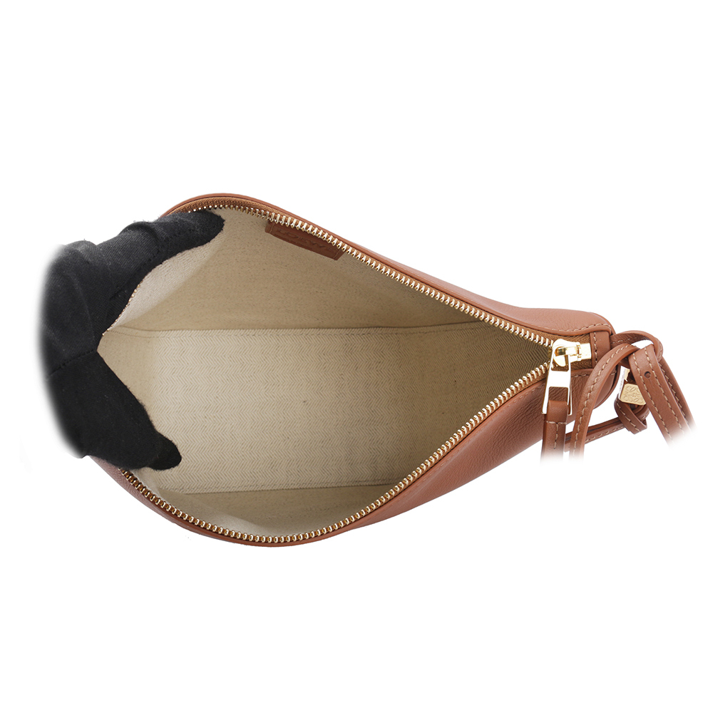 【LOEWE】Hammock Hobo 小牛皮迷你肩背/斜背二用包(焦糖色) A538G13X01 2530