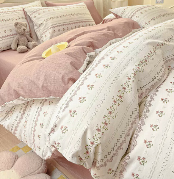 Hot selling four-piece small fresh pure cotton bed set (Cherry Blossom [100% combed cotton, skin-friendly and naked sleeping] [1.2-meter bed (three-piece set of sheet type) suitable for 150*200cm quilt core])