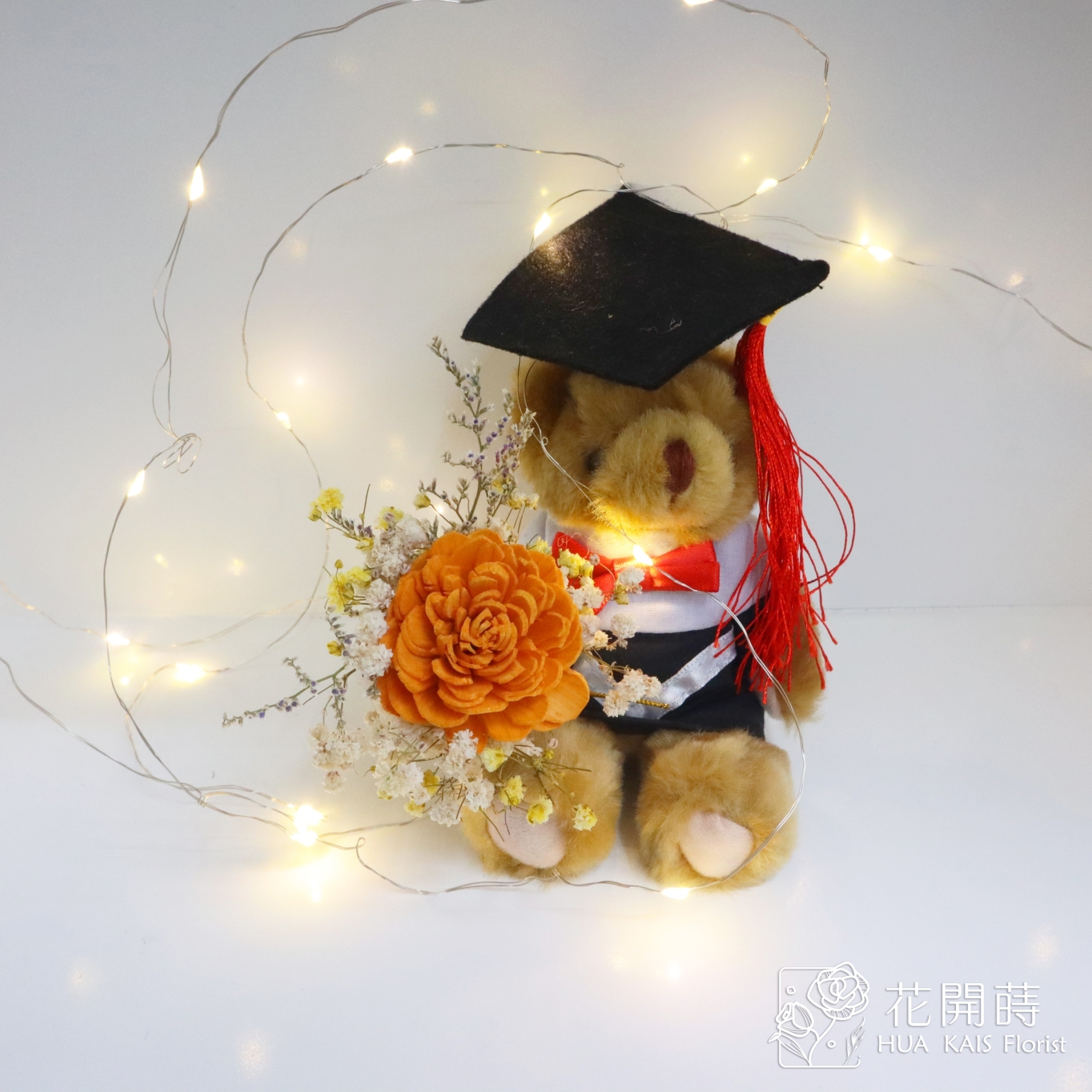 燈光提袋學士小熊-橘玫瑰索拉小花束|小熊花禮|畢業禮物|學士熊|畢業季