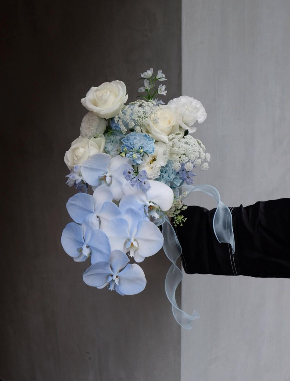 藍色瀑布｜鮮花捧花