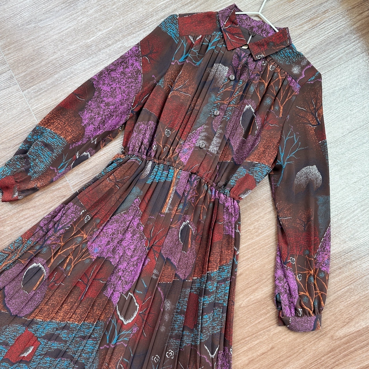 日本製啡色神秘感森林薄身長袖連身裙