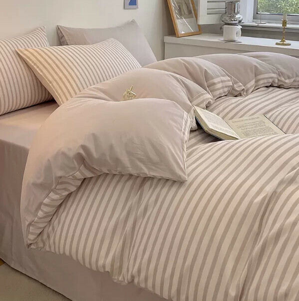 Hot selling pure cotton washed cotton quilt cover (coffee strip [100% combed cotton suitable for sleeping naked] 1.5 meter fitted sheet set of four [quilt cover 200*230cm, fitted sheet 150*200cm])