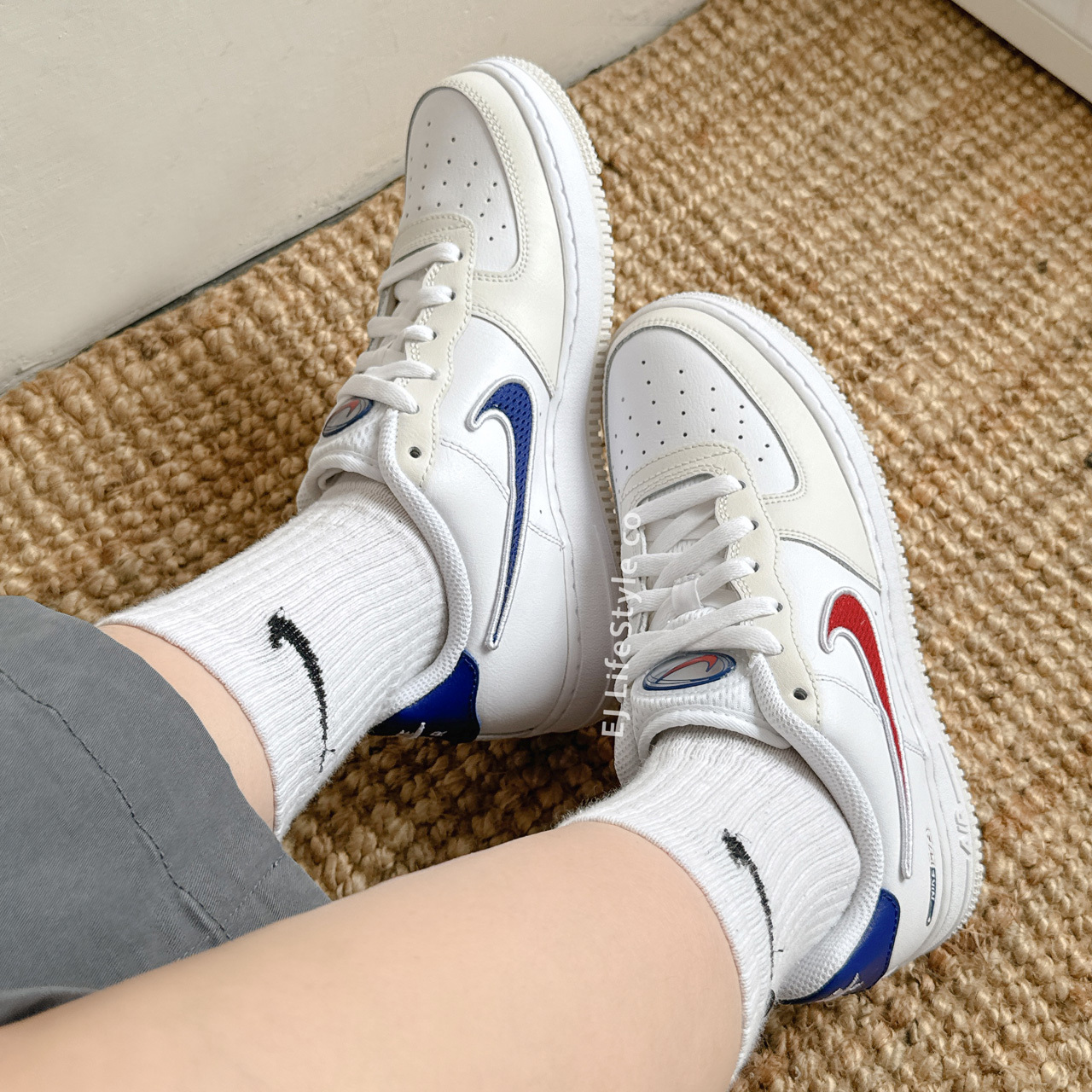 NIKE AIR FORCE 1 LV8 GS AF1鴛鴦 藍 紅 米白 大童鞋 HF5744-146 / 調貨