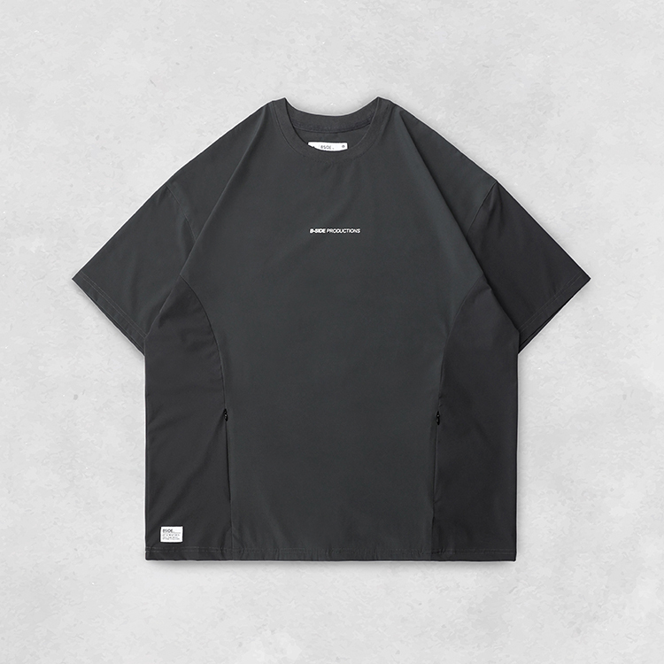 B-SIDE ZIP POCKETS TECH TEE