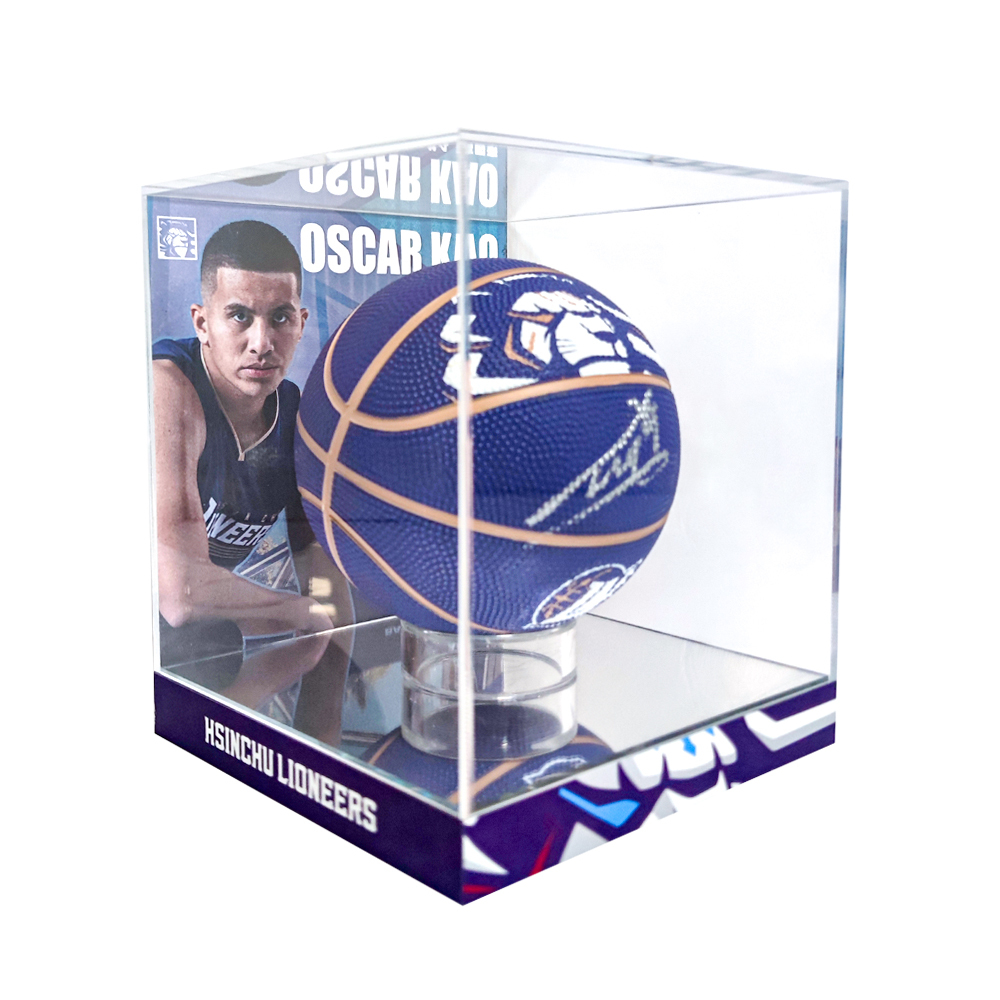 23-24 高國豪簽名紀念球