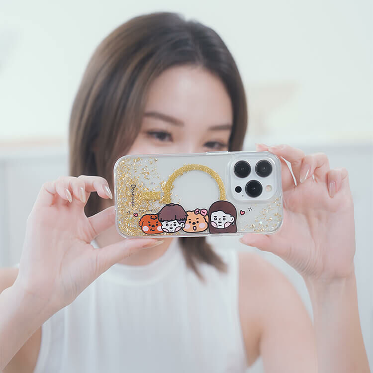 【插畫聯名】挖系小y 相親相愛 香檳金貝拉殼 (MagSafe) - iPhone客製化防摔手機殼