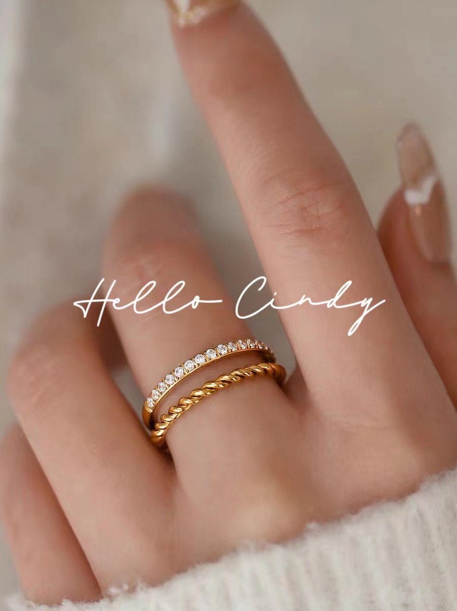 V03049 現貨-雙層水鑽麻花戒指