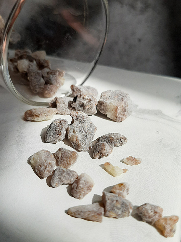 樹脂種類最齊全 蘇門答臘 安息香樹脂 14g淨化 脈輪 薰香 南美 印加文化儀式 琥珀 阿茲 - 光之薩滿