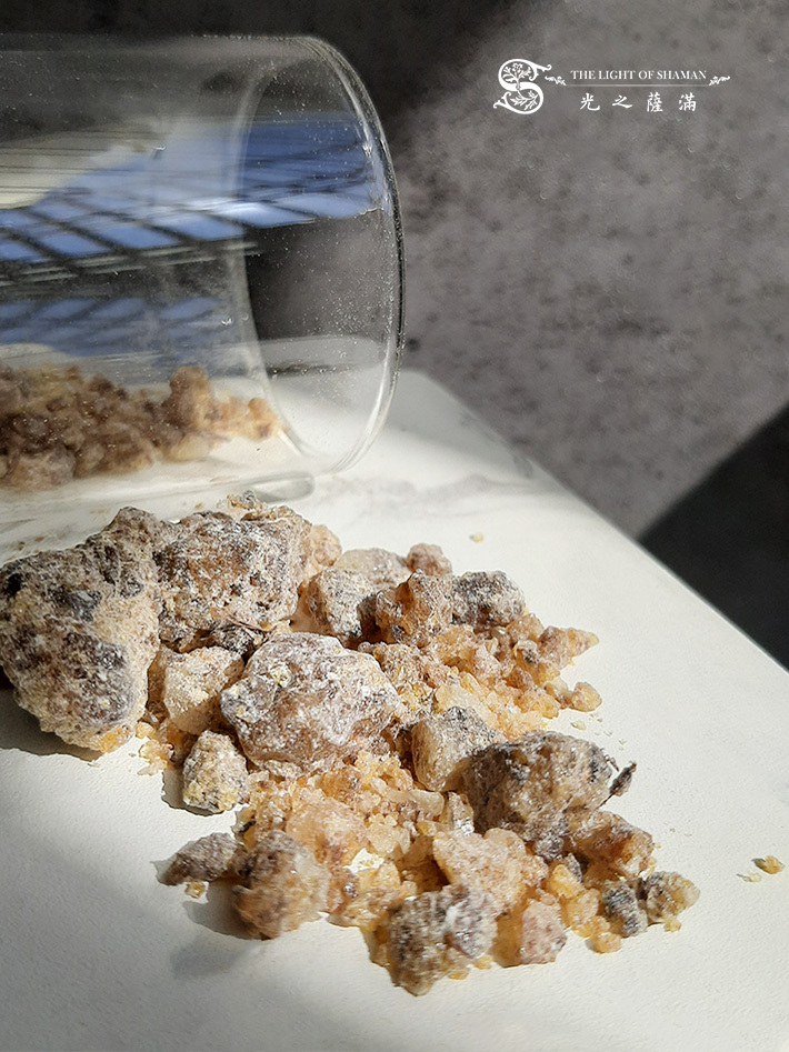 樹脂種類最齊全 神聖安息香樹脂 14g袋裝淨化 脈輪 薰香 南美 印加文化儀式 琥珀 阿茲-光之薩滿