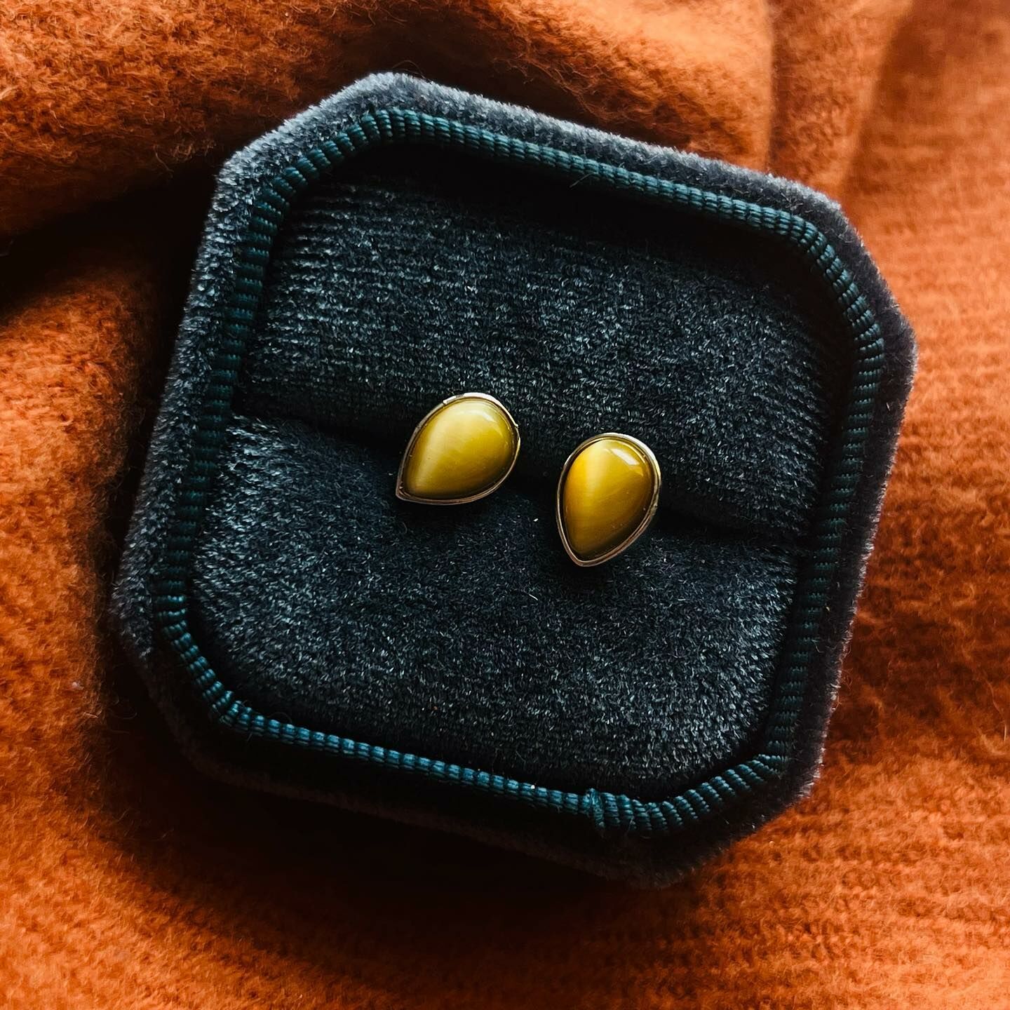 [原石] 玉化虎眼石 925銀耳環