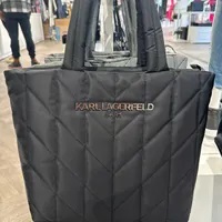[S] KARL LAGERFELD LH3AE8CA VOYAGE QUILTED TOTE,BWG, 196788770256 (SKL1052)