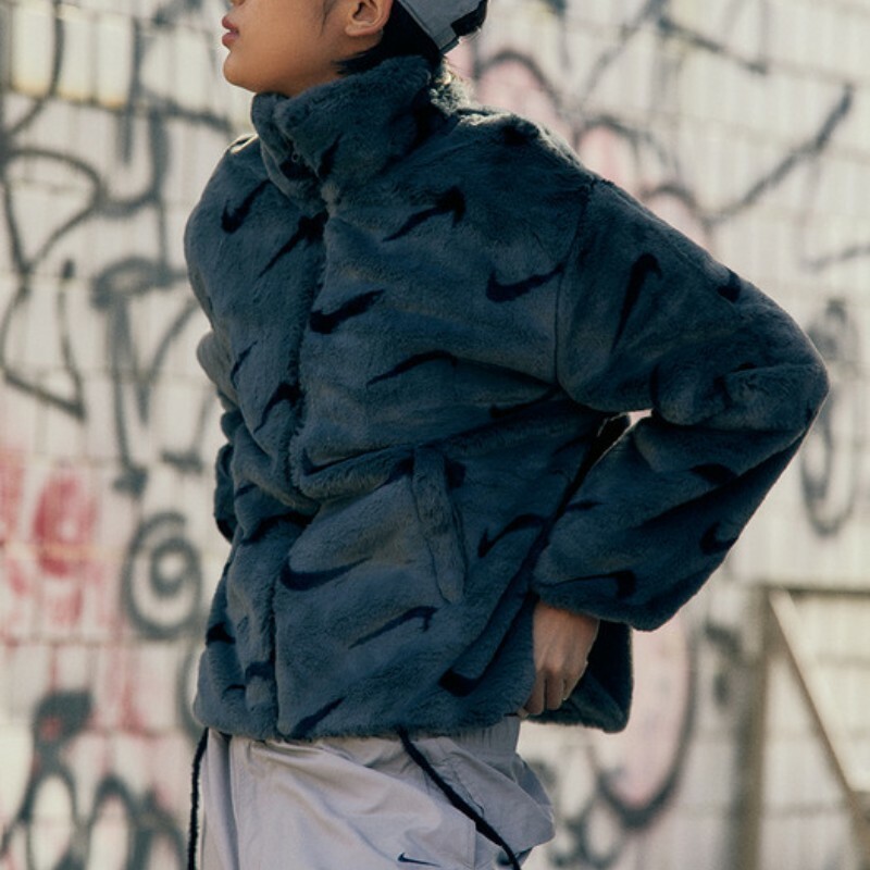 Nike NSW Jacket 黑灰 立領 毛毛 保暖 滿版勾勾 外套 DQ6843-070