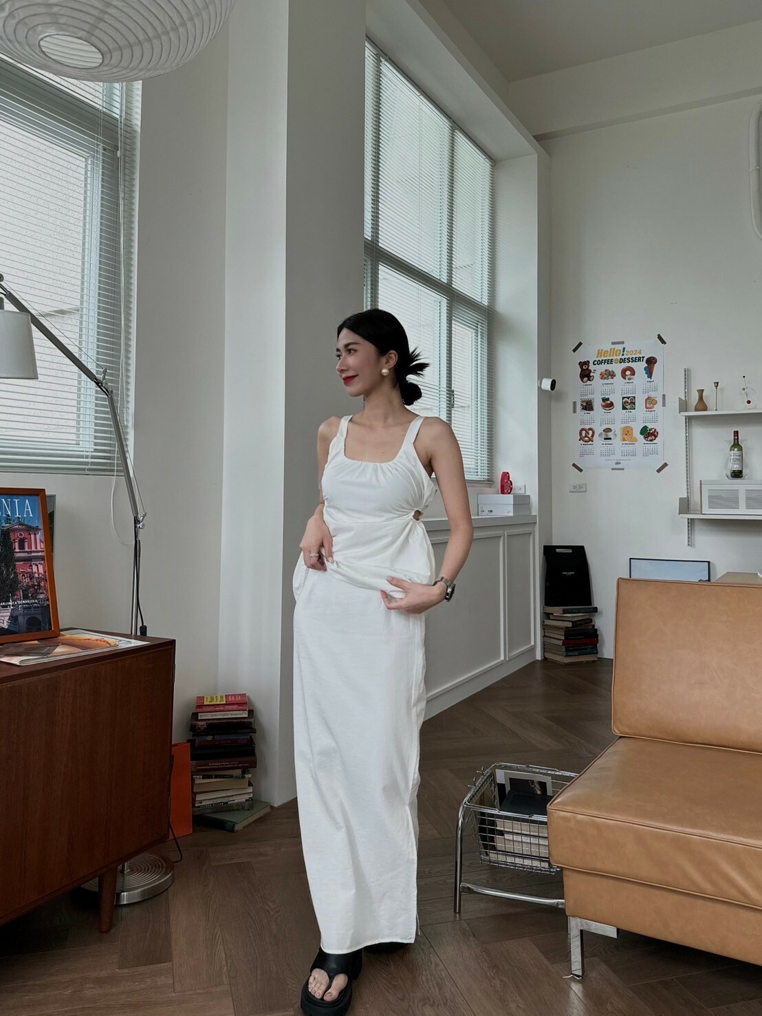 側簍空氣質上衣