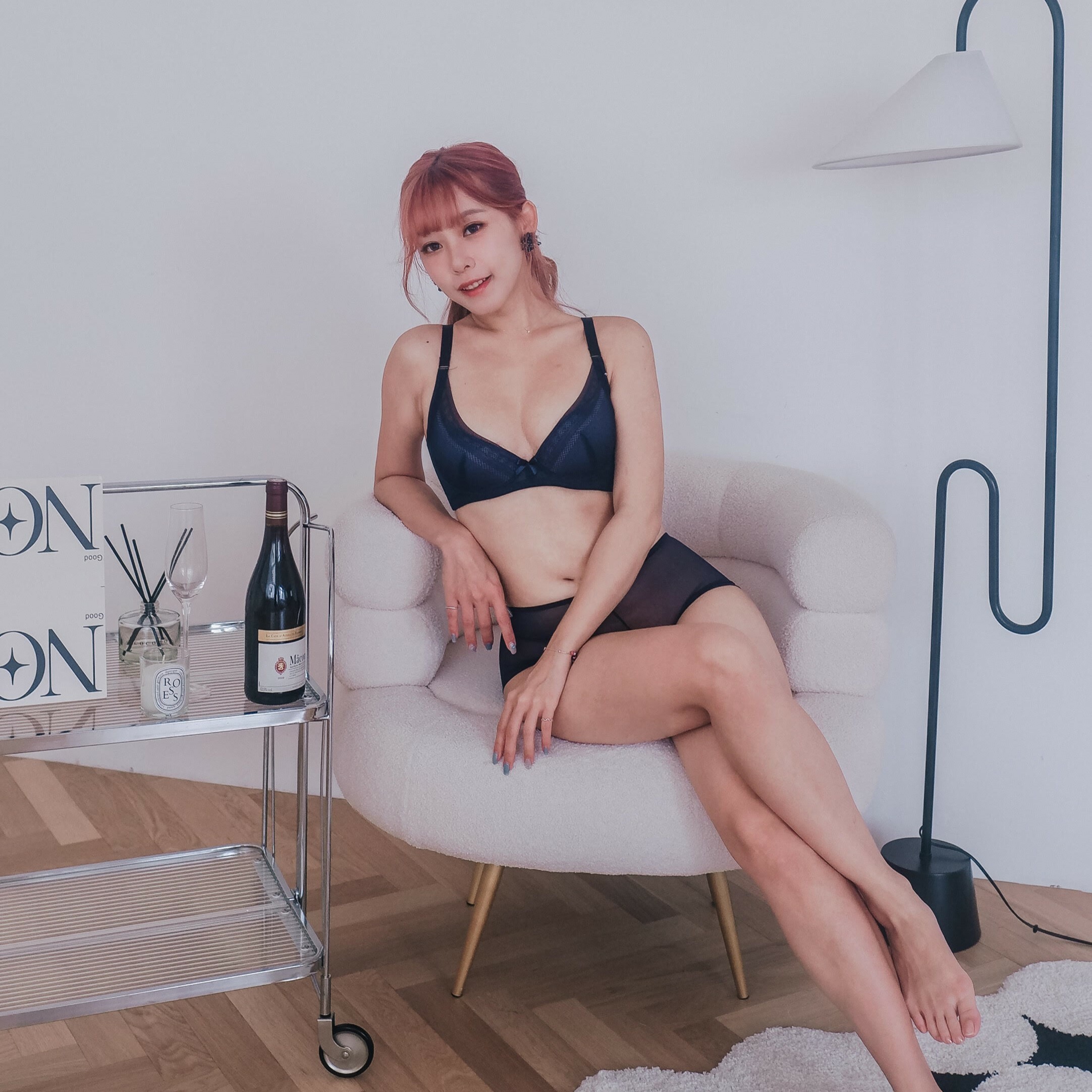 寂靜象限。秒現立體澎圓。Yuri 分享-側包覆舒適軟鋼圈  B.C罩