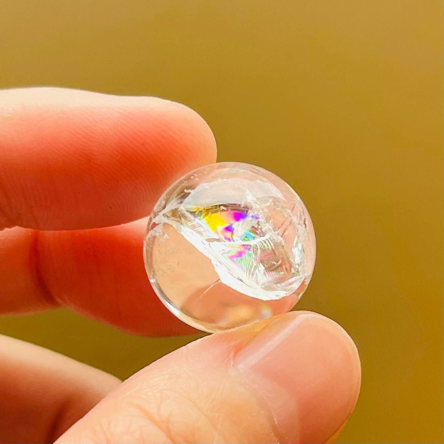 [原石] 爆彩白水晶球