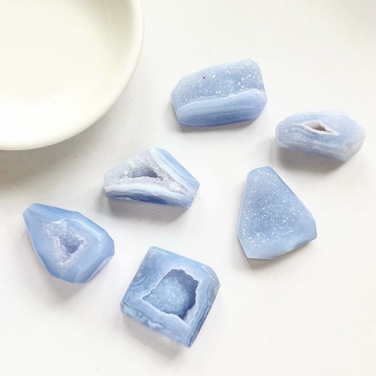 [原石] 藍紋瑪瑙 晶洞