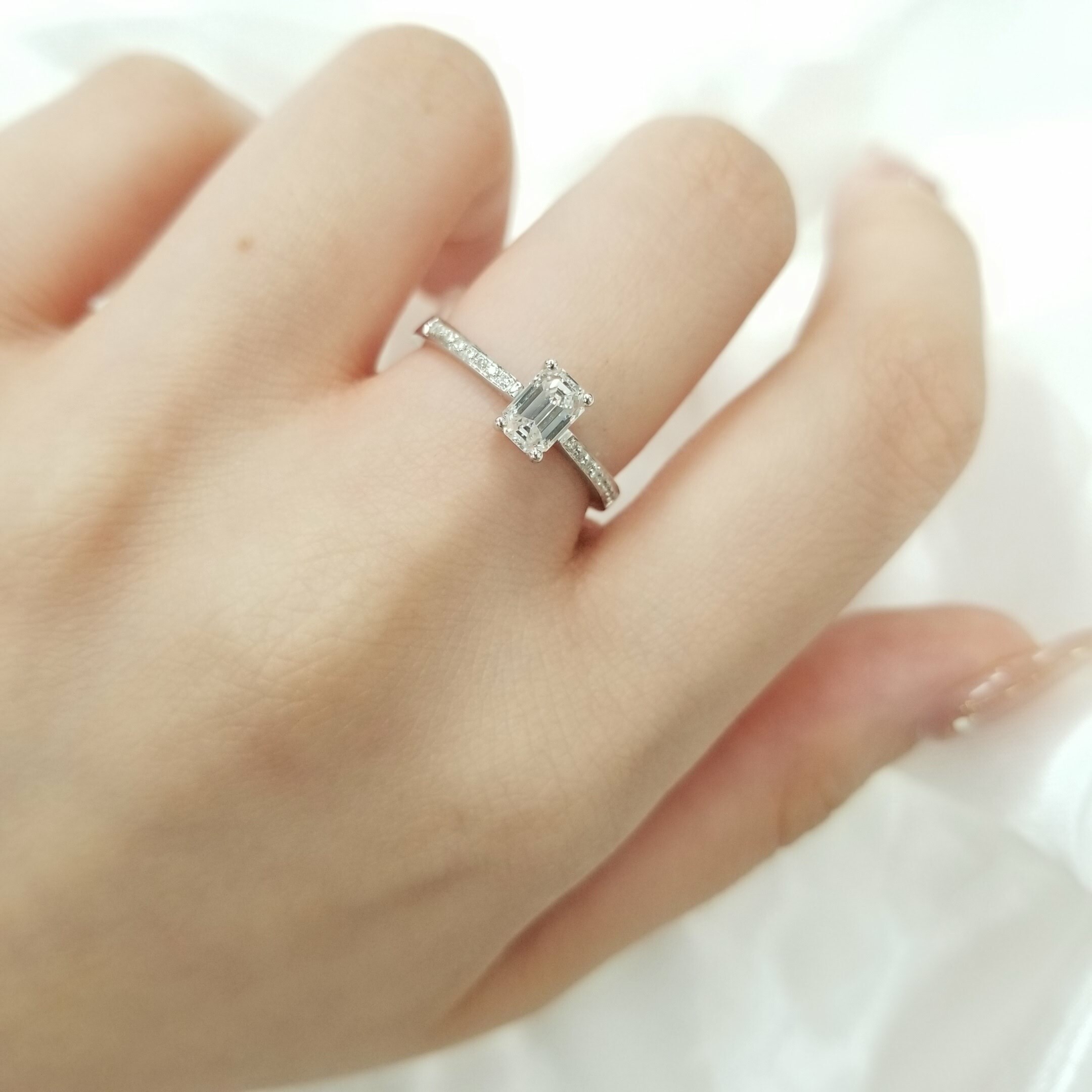 18K White Gold 0.57ct Diamond Ring