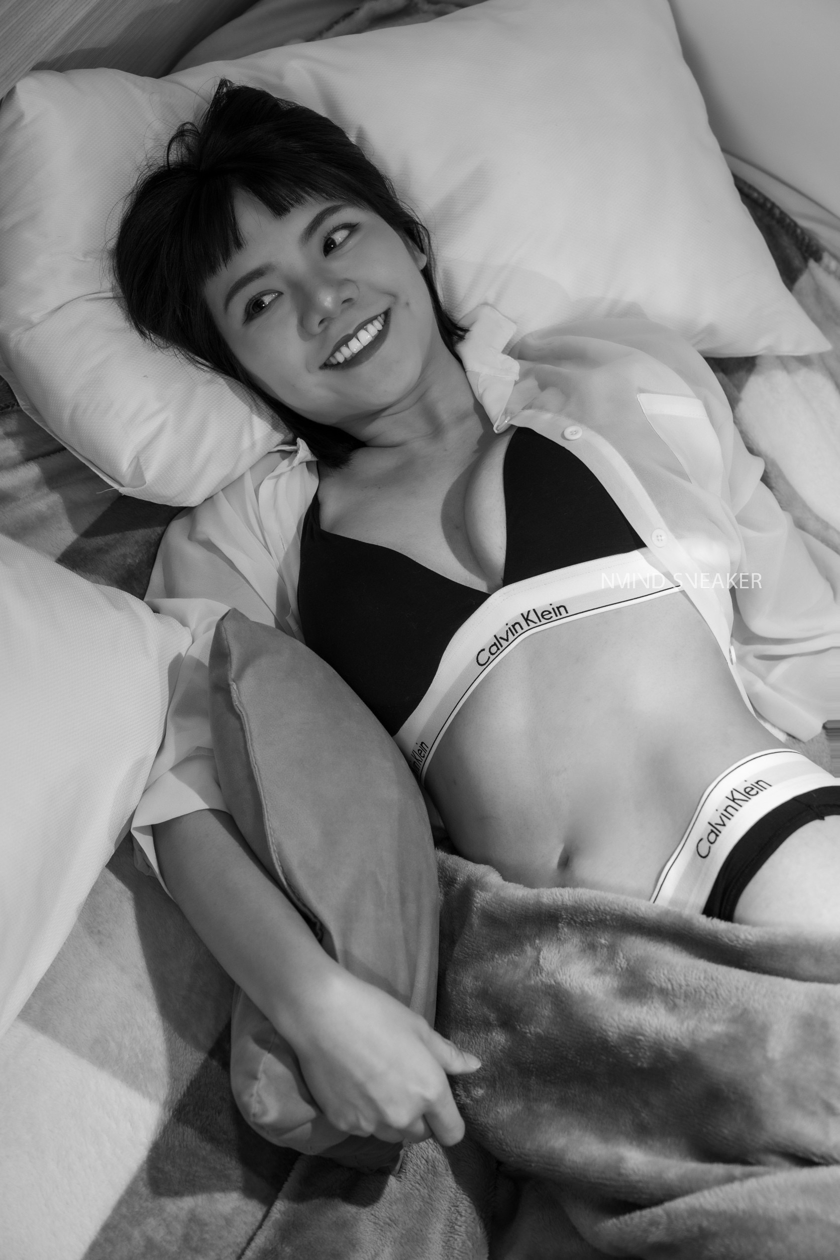 <現貨團😎> Calvin Klein 新款 三角後釦式內衣