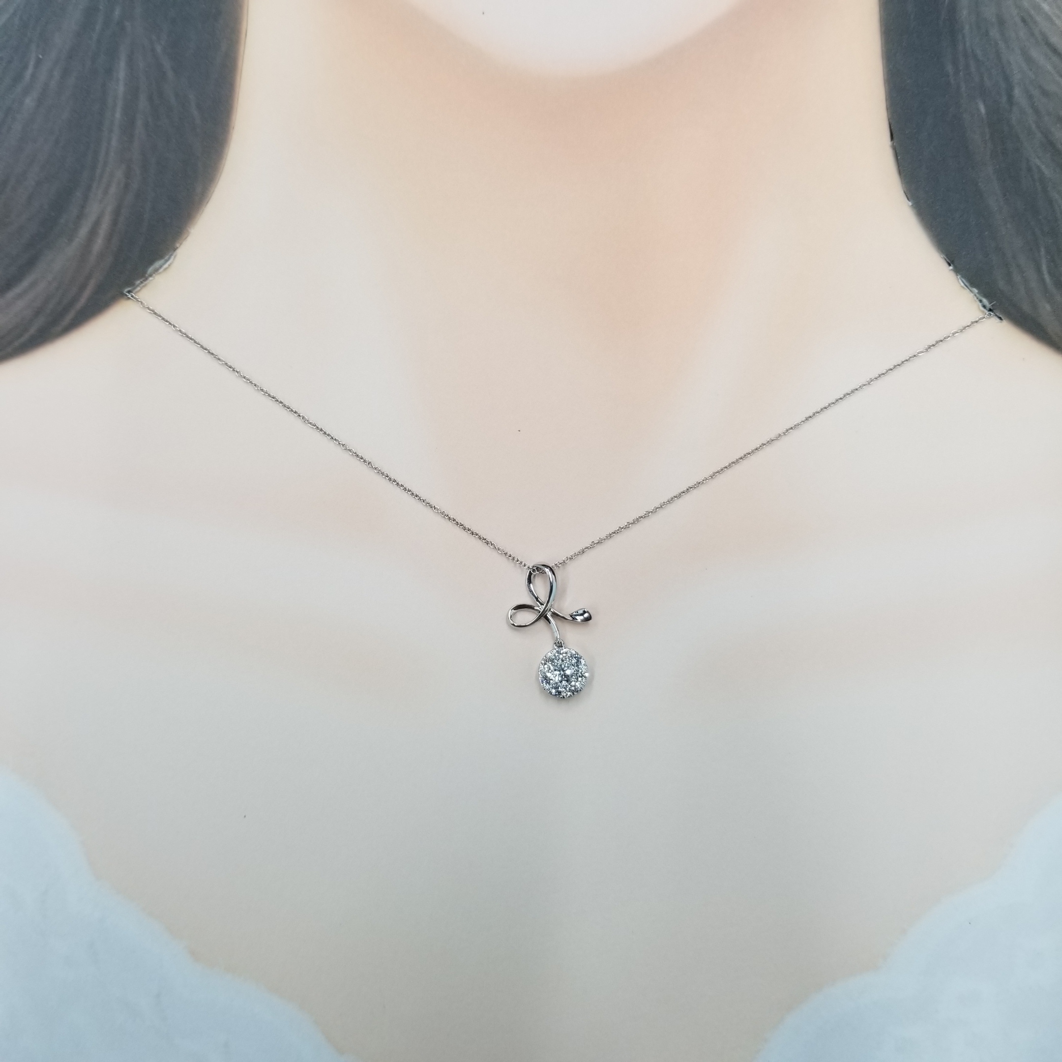 18K White Gold 0.38ct Diamond Pendant