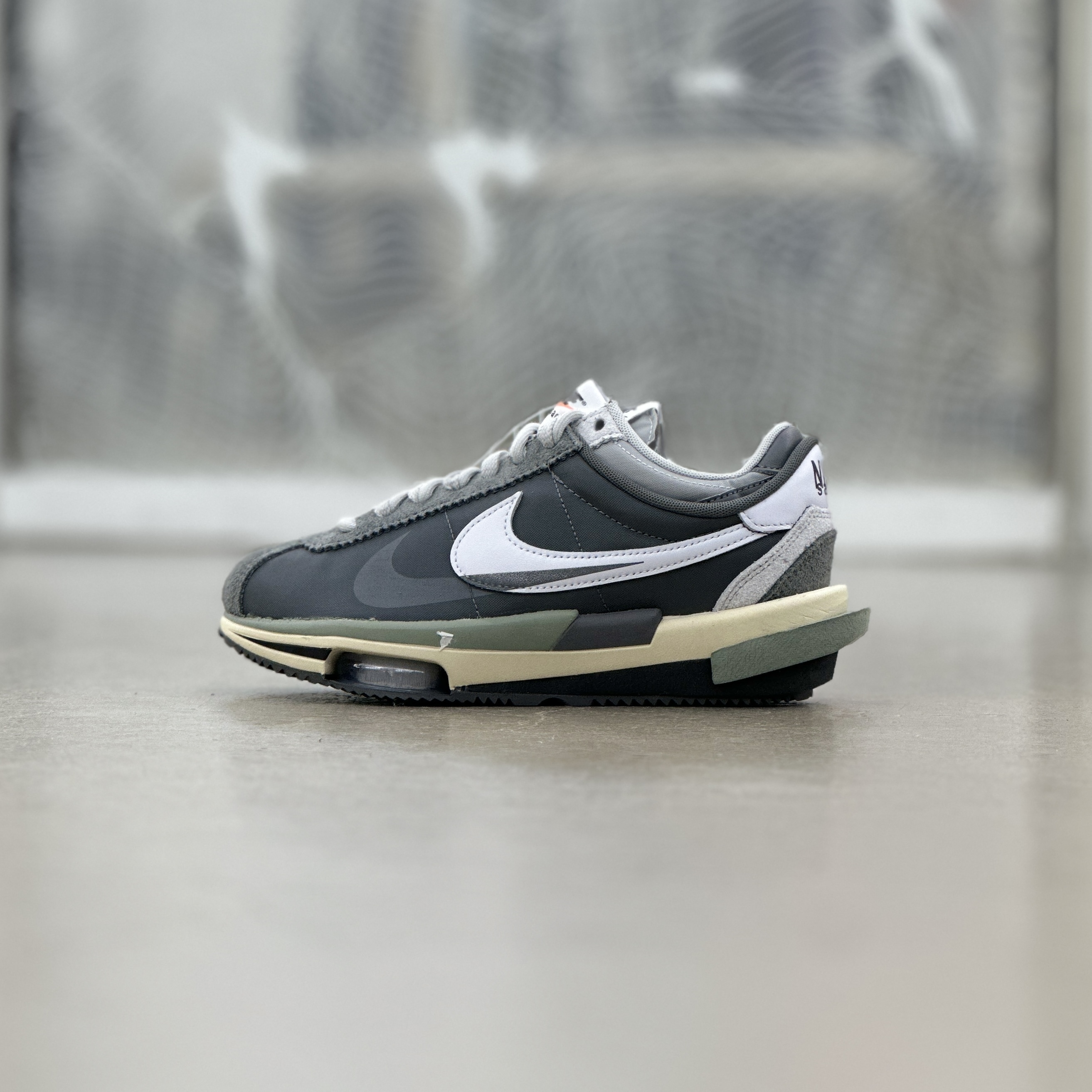 Nike Zoom Cortez SP Sacai Iron Grey | DQ0581-001