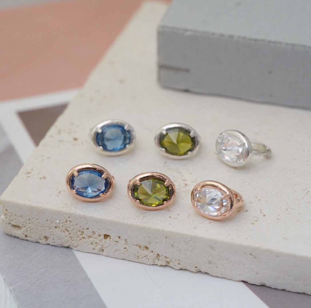 Sve44 (藍色托珀斯）