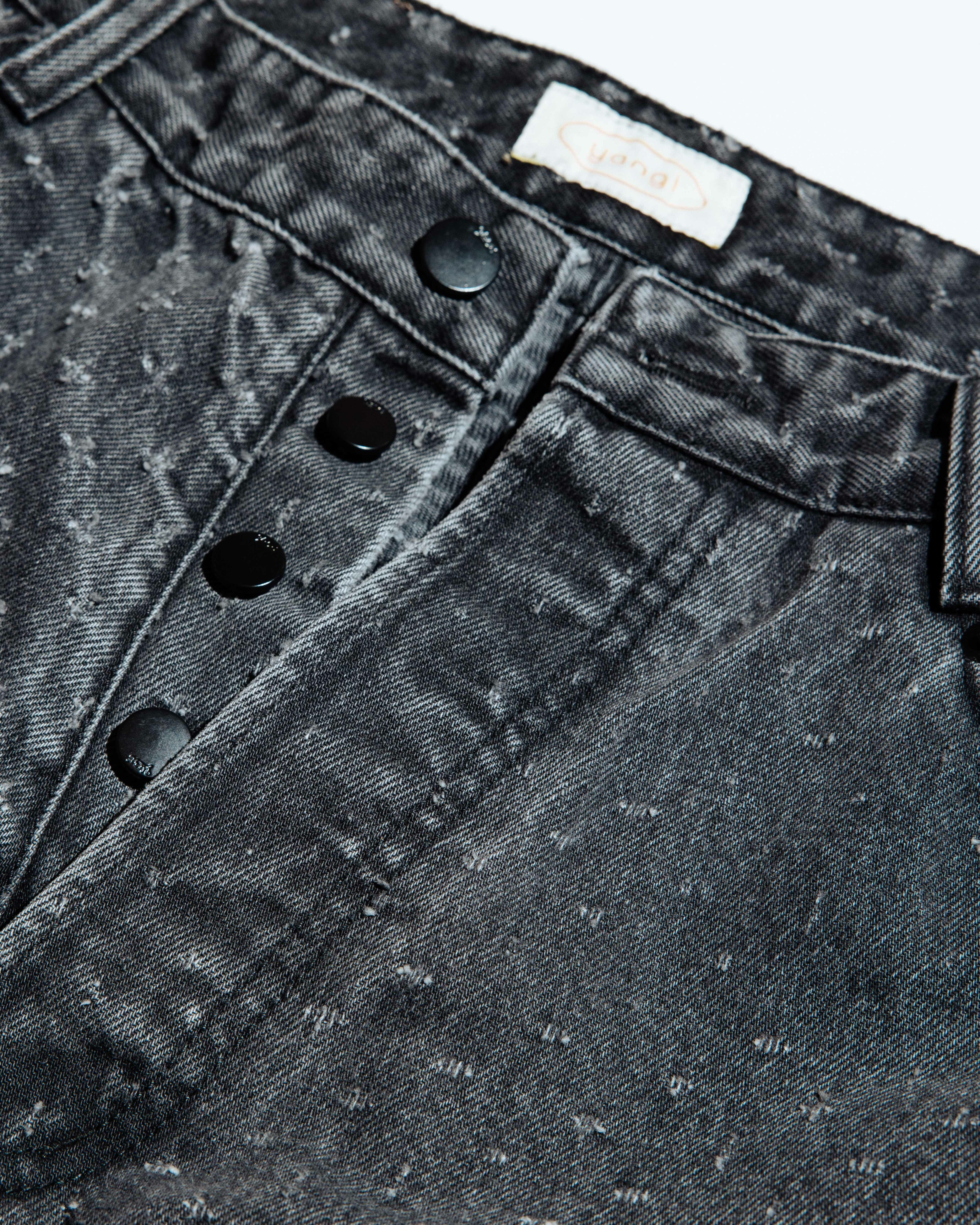 Whiskered Wide-Leg Baggy Jeans 2003 / Faded Black