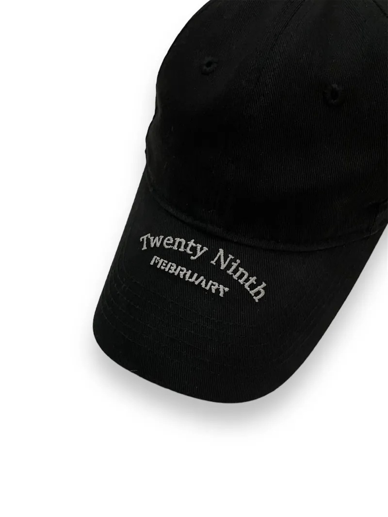 29offeb Logo Embossed cap