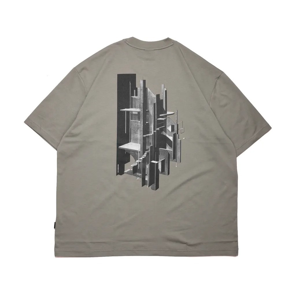 oqLiq castle tee