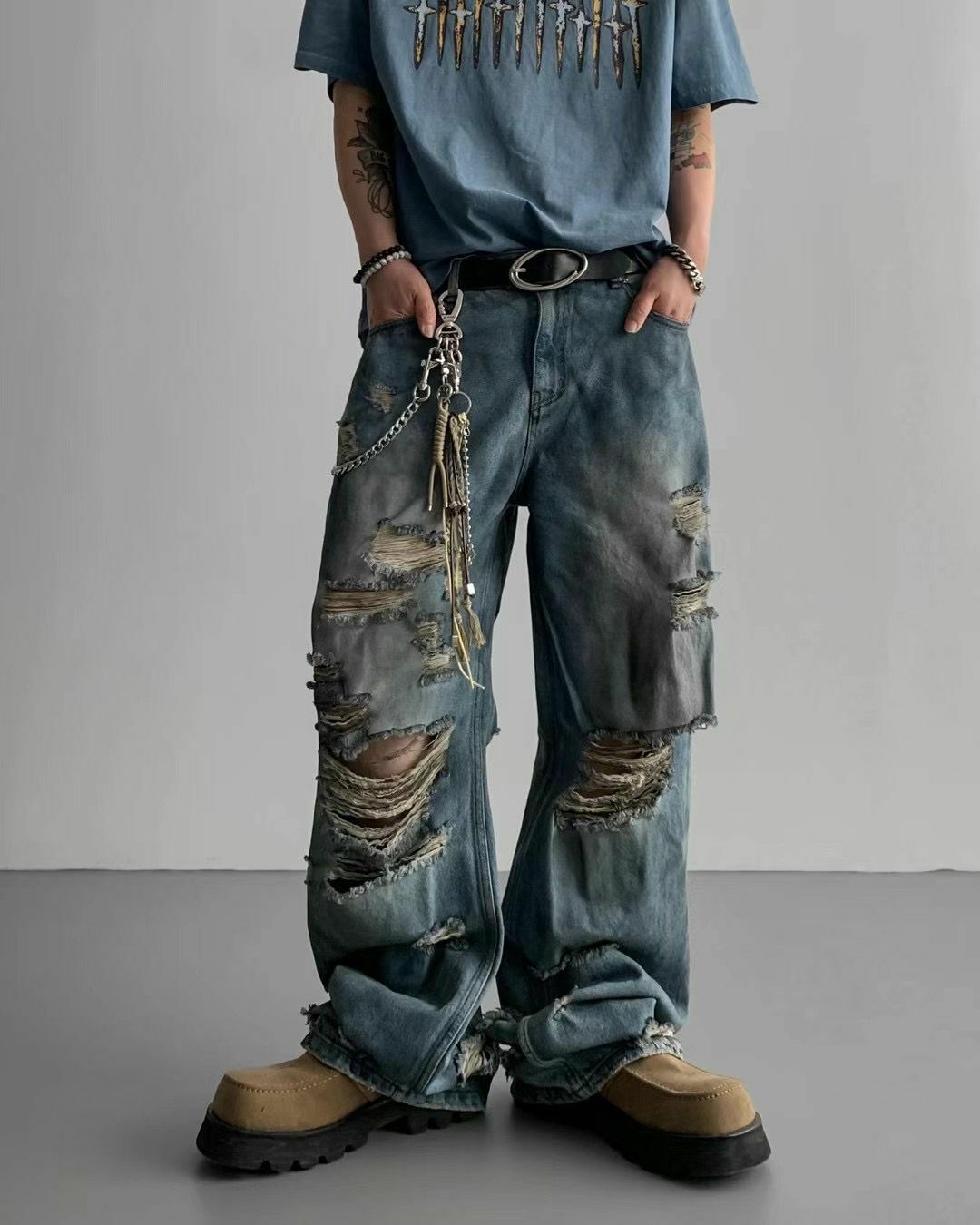 洗水破洞鬆身牛仔褲 LIL-022J