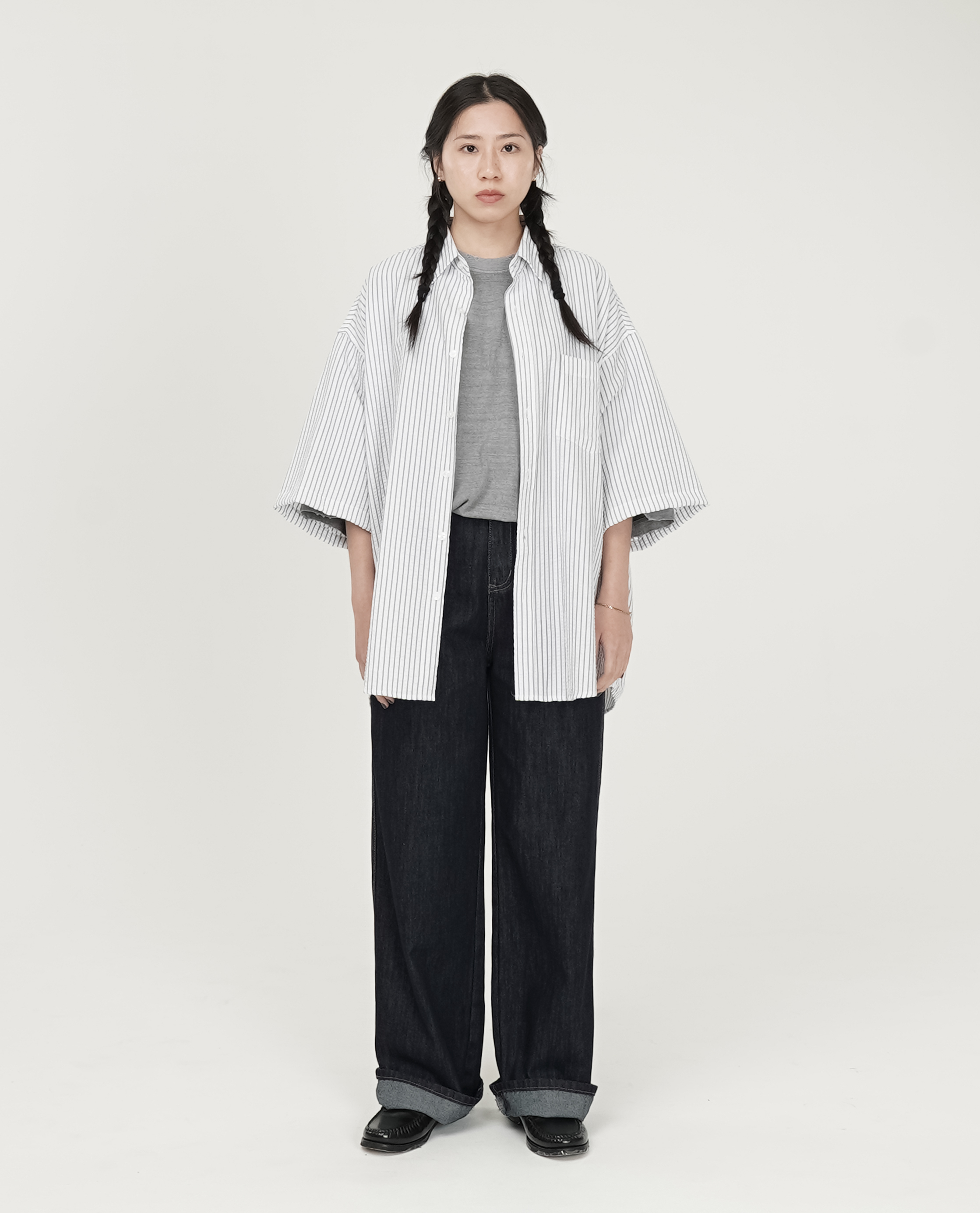 原色寬落地牛仔