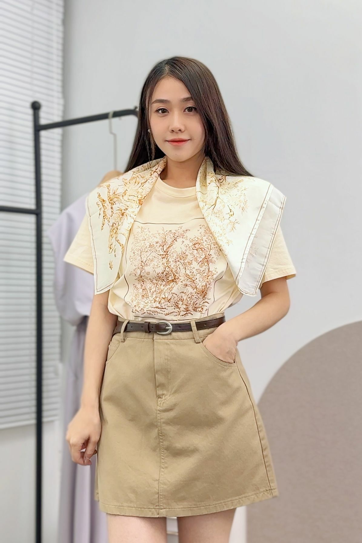 TOP#6063 🤍名畫圍巾tee