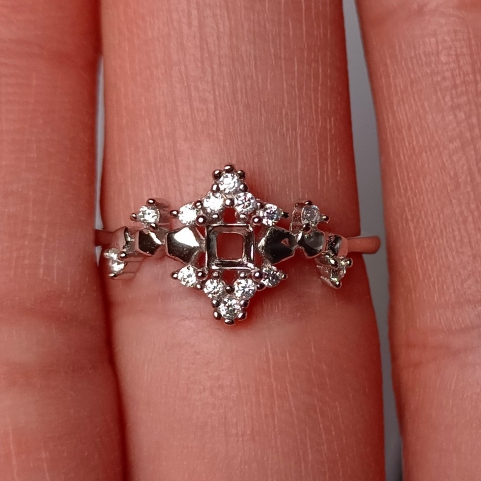 女戒方型3*3mm空托