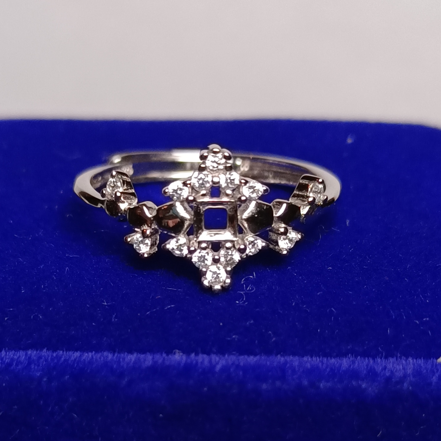 女戒方型3*3mm空托