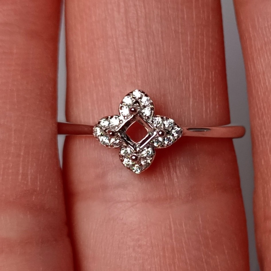 女戒方型3*3mm空托