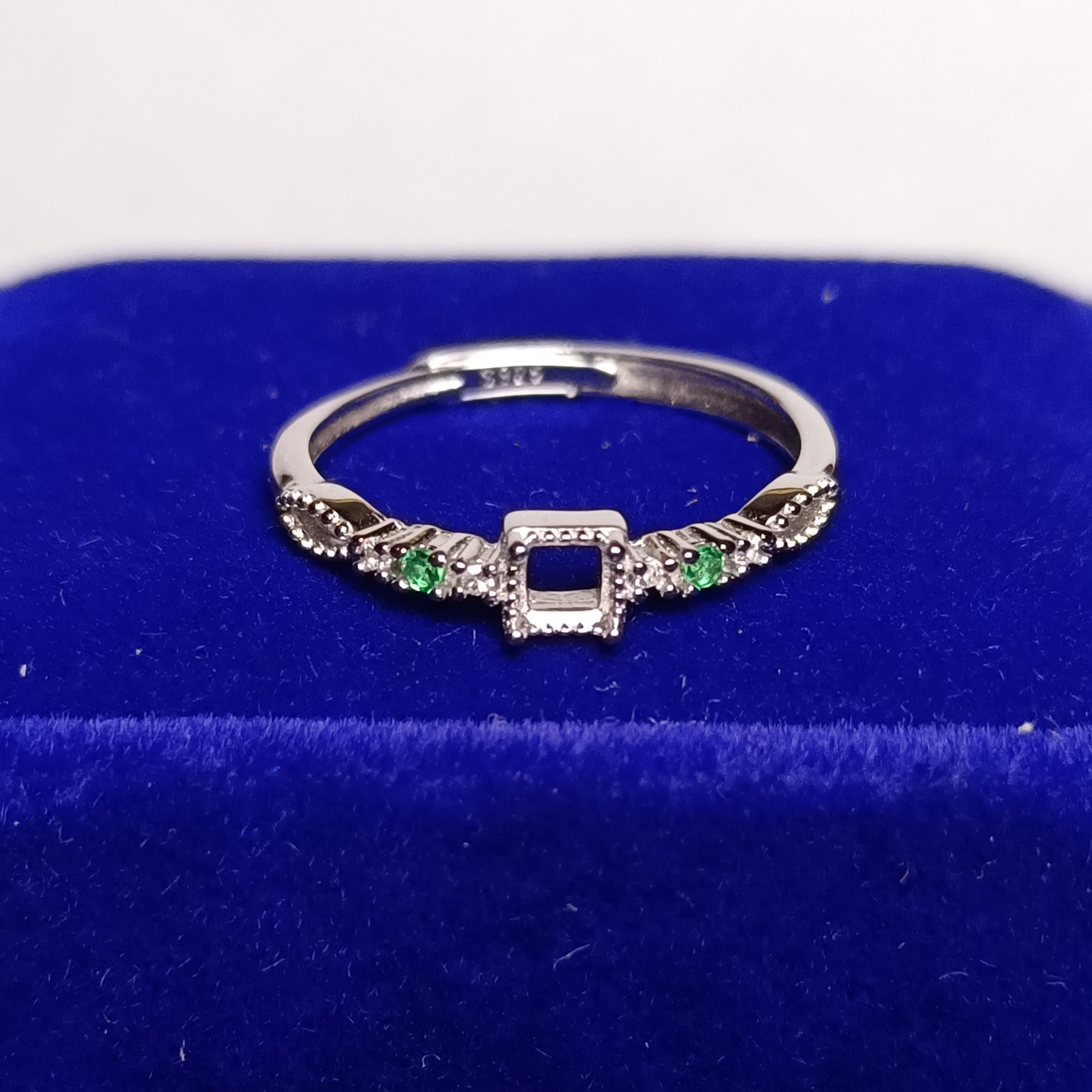 女戒方型3*3mm空托