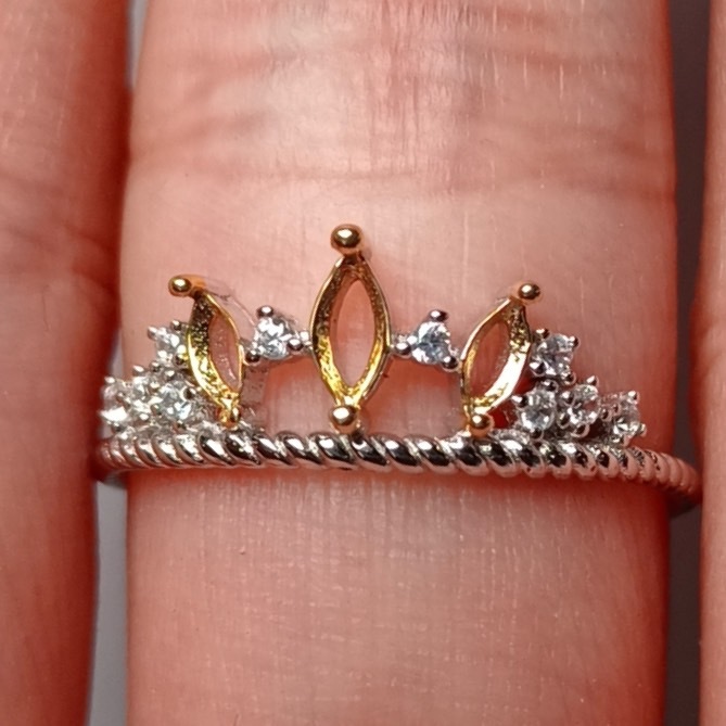 女戒馬眼2.5*5mm空托