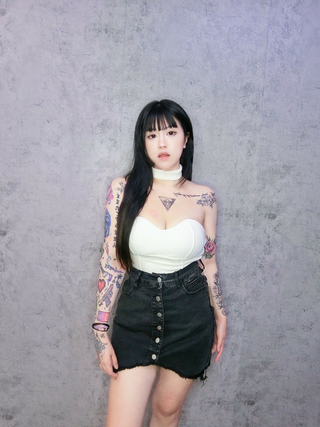 🔥辣妹必購款🔥排扣質感水蛇腰抽鬚牛仔黑裙