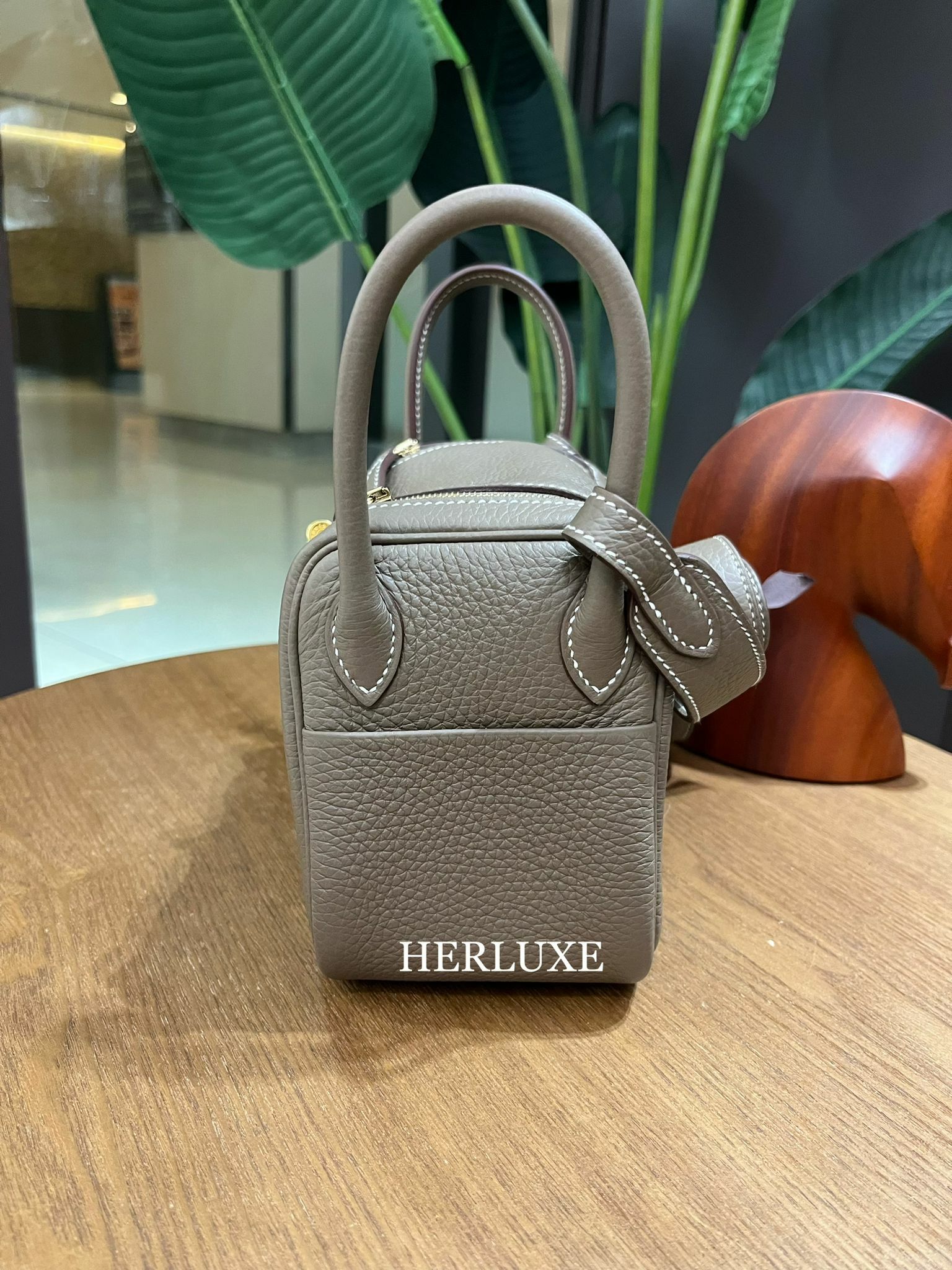 Lindy mini 18 etoupe cc tc B （ 99% new ）