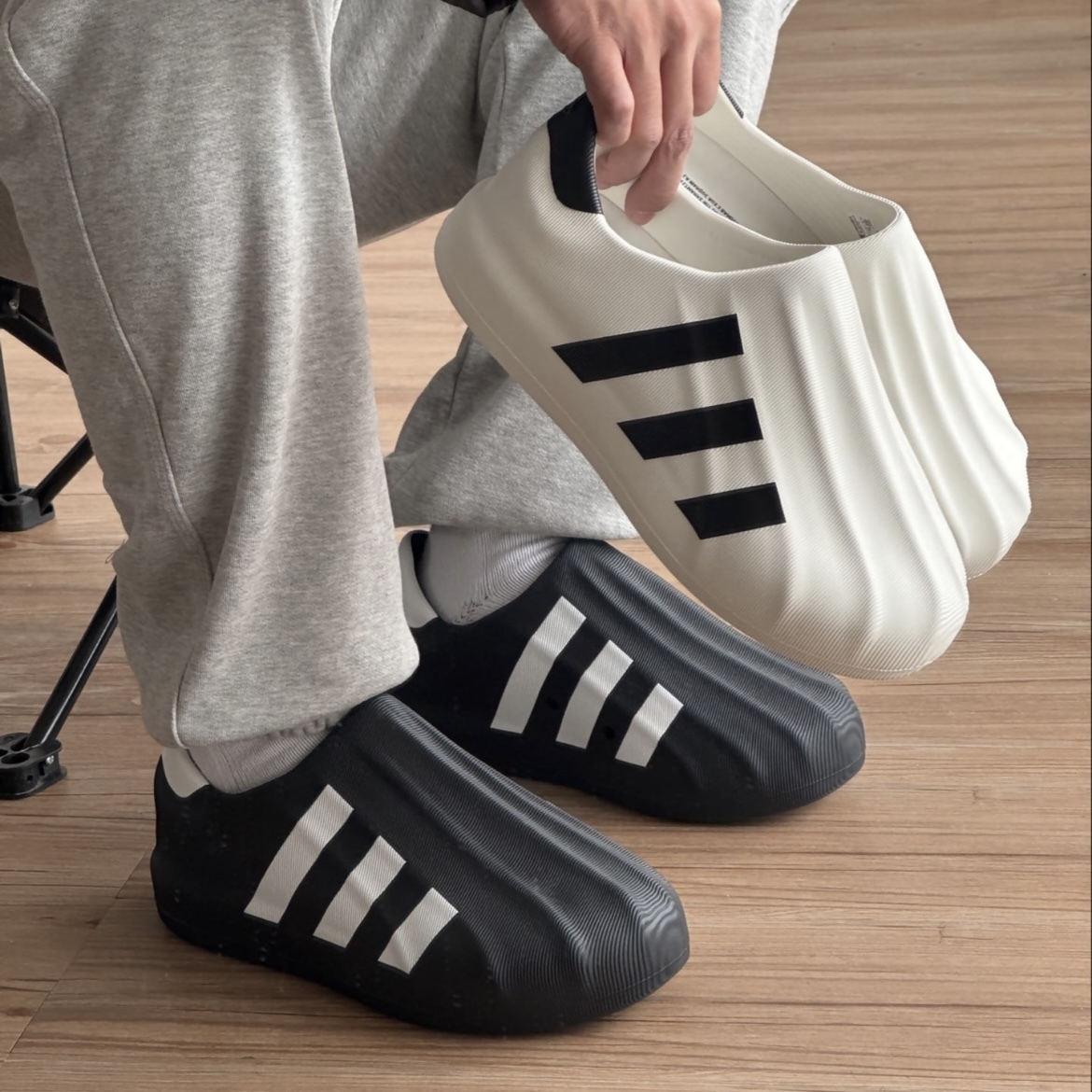 Adidas adiFOM originals Superstar 黑/白 貝殼頭 經典 三線 厚底增高 膠鞋襪套鞋 HQ8752/50