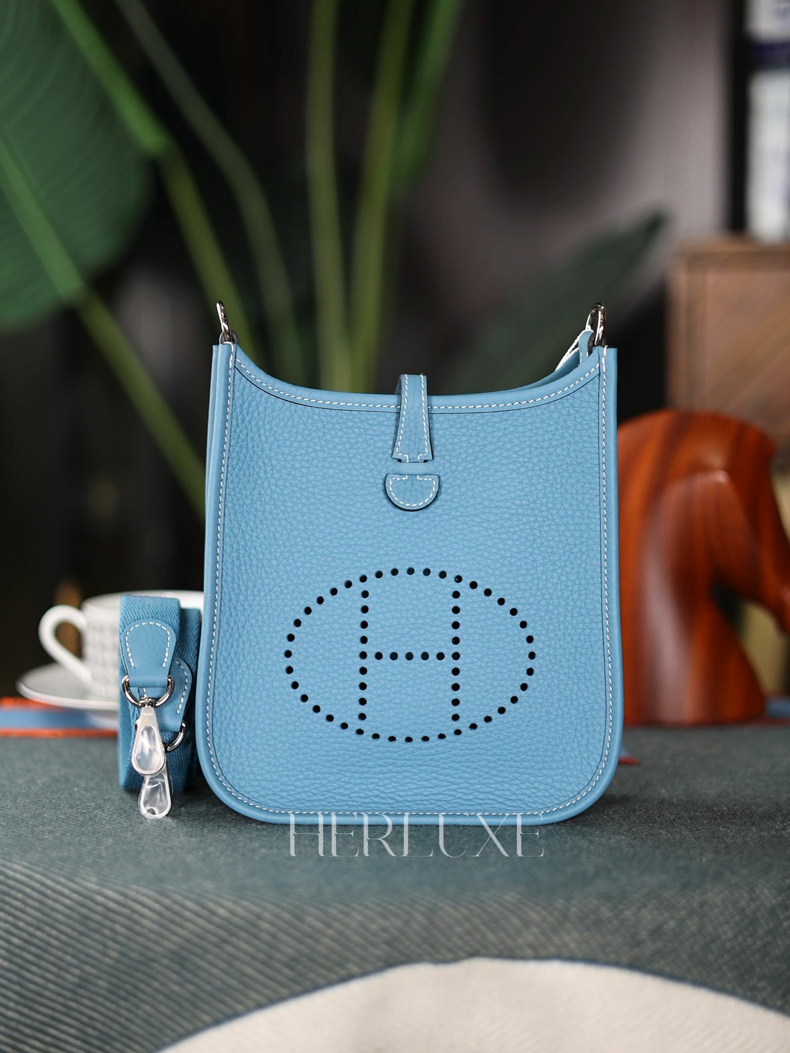 Evelyne mini D2 blue jean ck tc K (一代：肩帶長105cm）