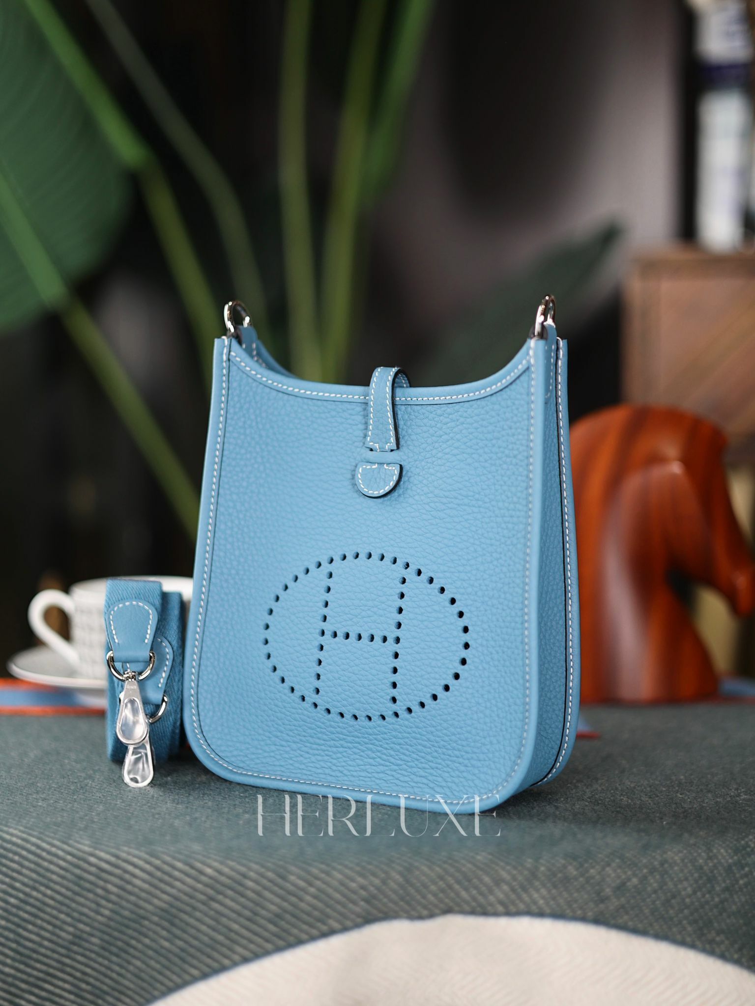 Evelyne mini D2 blue jean ck tc K (一代：肩帶長105cm）