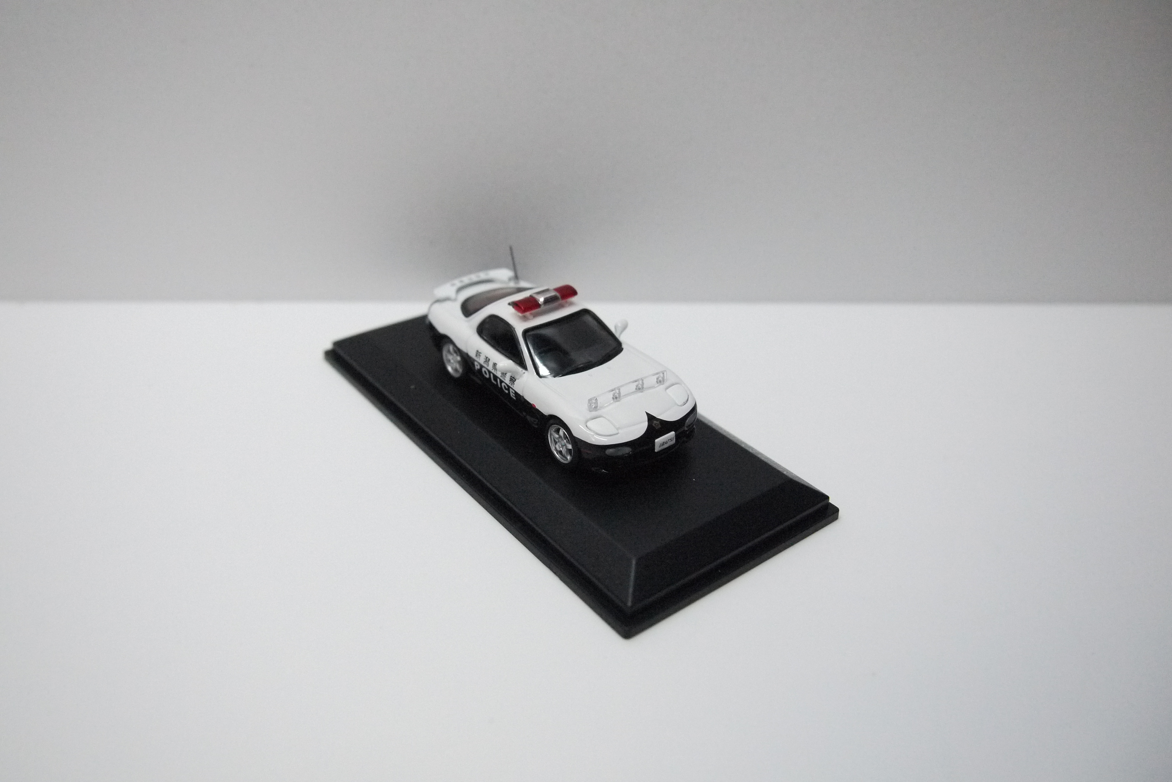 Rai's 1:674 Mazda RX-7 FD3s Japanese Patrol Car