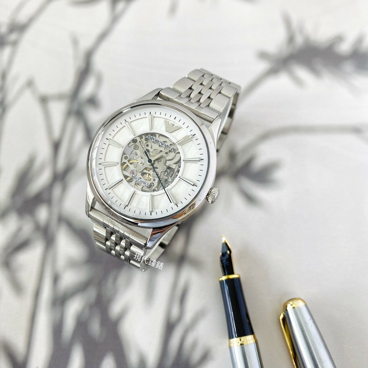 【EMPORIO ARMANI 亞曼尼】鏤空機械腕錶AR1945 43mm 現代鐘錶