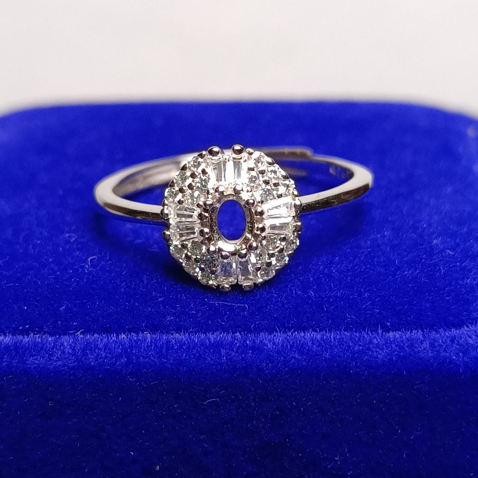 女戒橢圓3*4mm空托