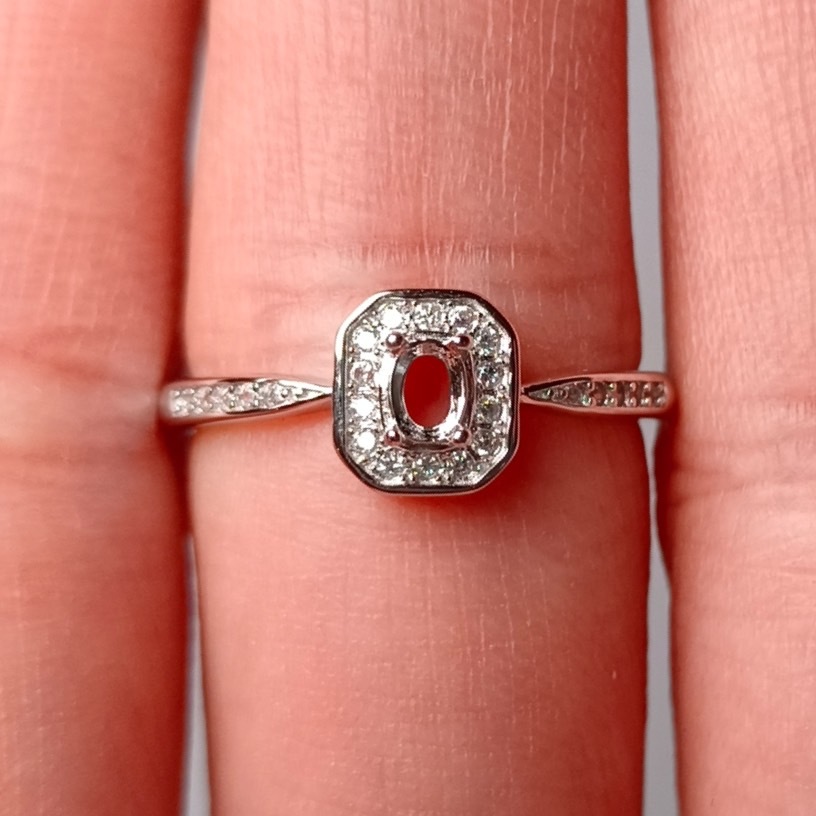 女戒橢圓3*4mm空托