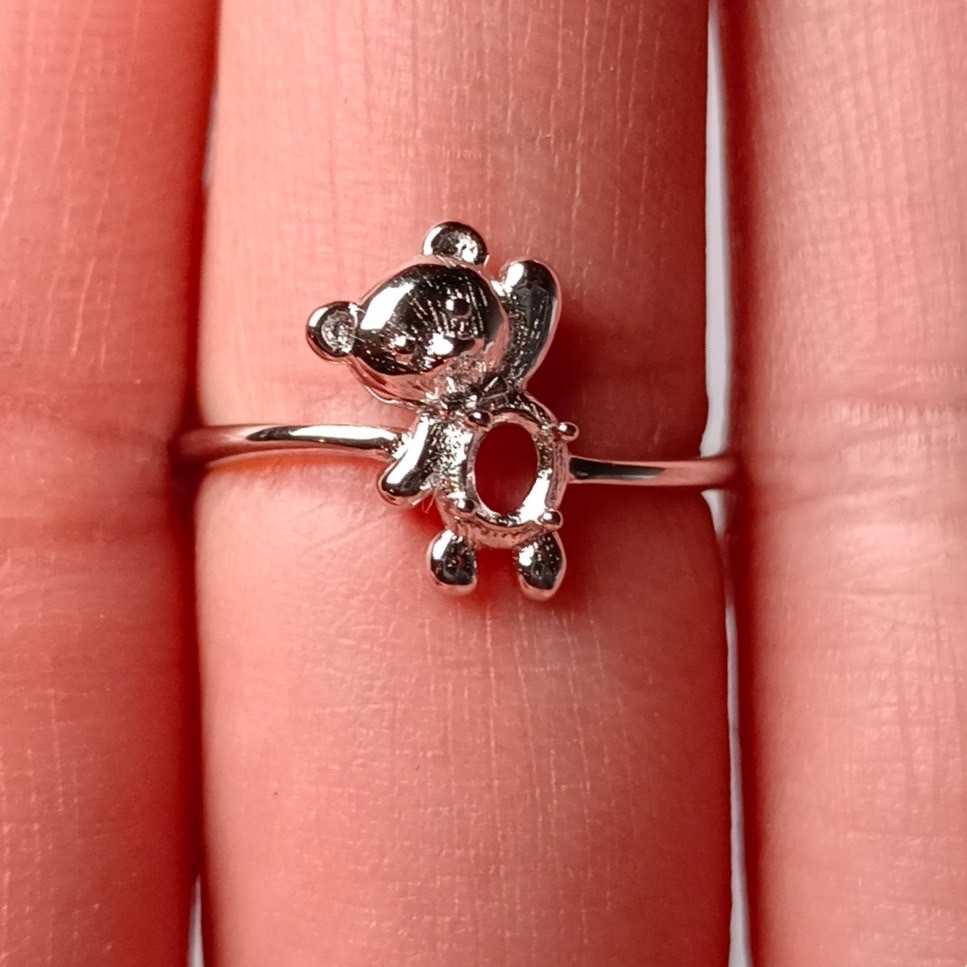 女戒橢圓3*4mm空托